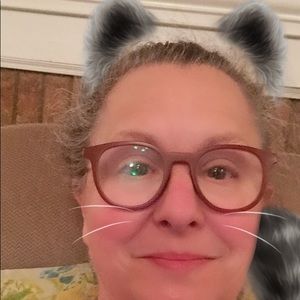 Meet your Posher, Gina